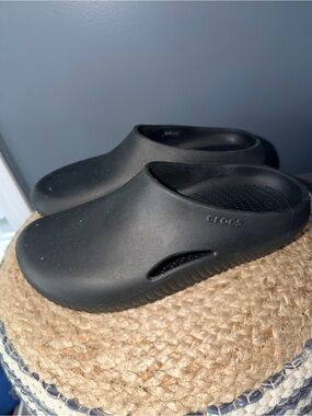 CROCS Mellow Recover Clog Black